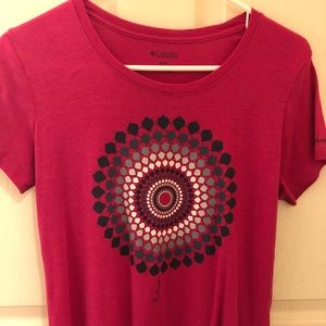 Columbia tshirt with design